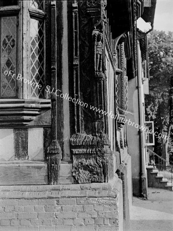 TOWN HALL DETAIL OF CARVING